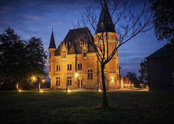 Chateau De Petit Bois